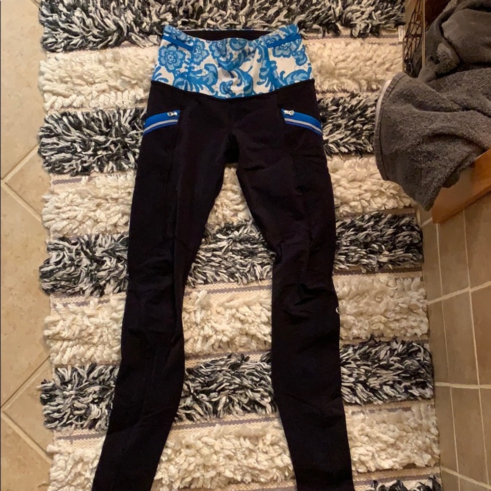 Lululemon Toasty Tech leggings/tights size 4